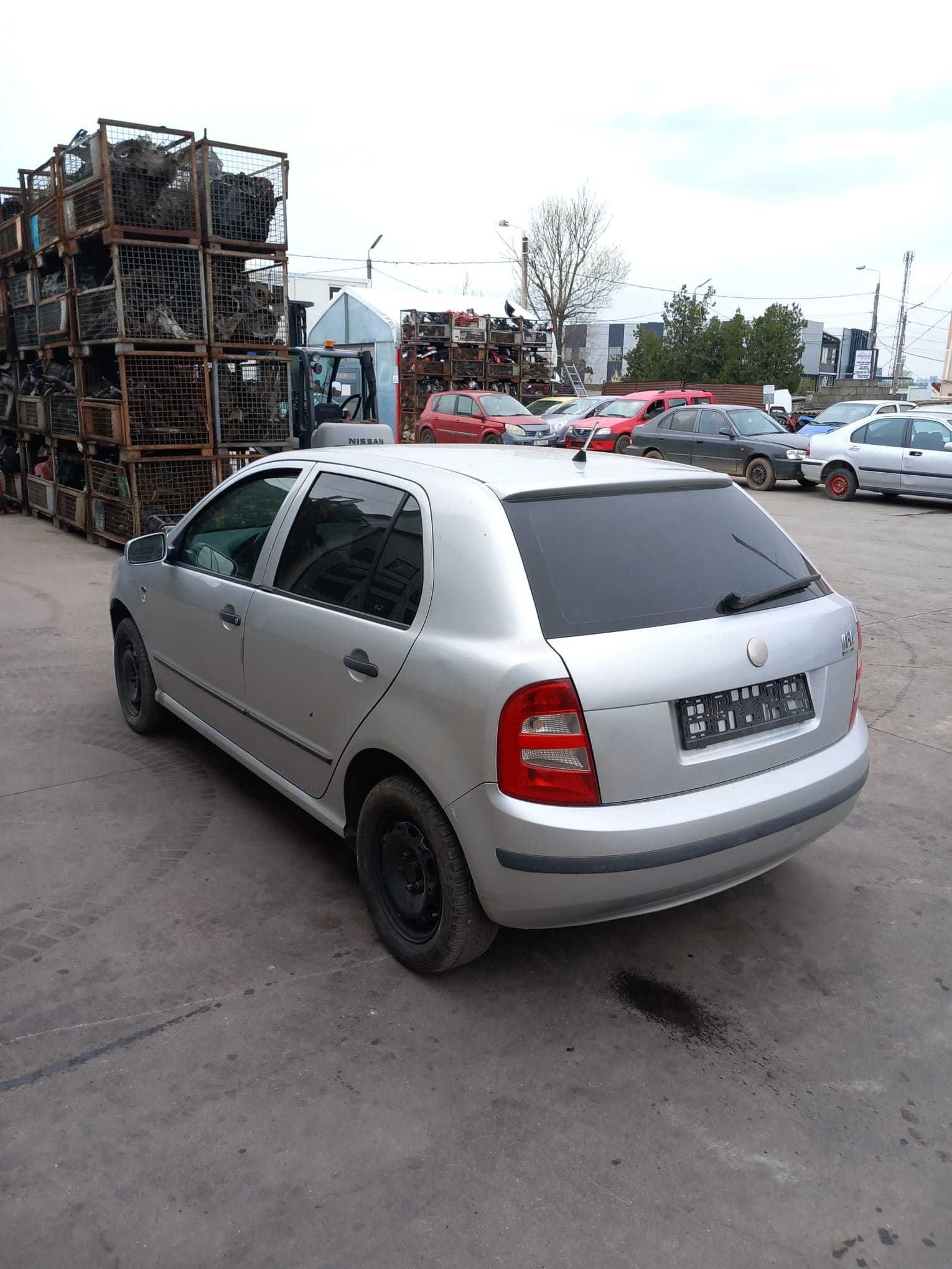 Skoda FABIA  an 2004 Dezmembrez/Dezmembram