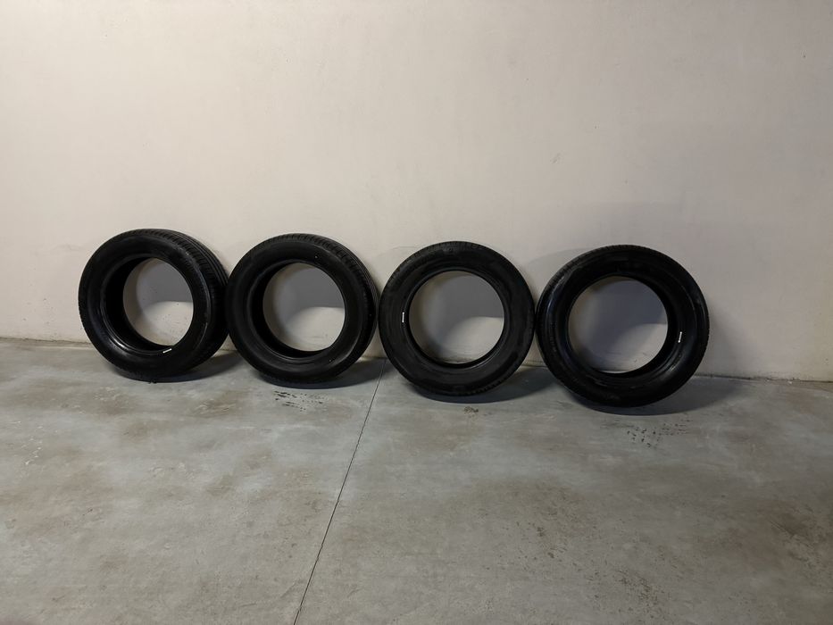 Bridgestone Turanza 6 215/60 R17 96 H