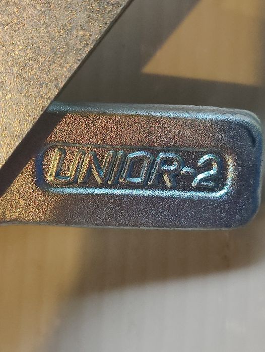 Extractor rulmenți Unior