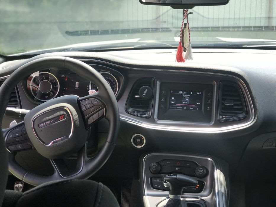 Dodge challenger sxt 3.6 v6 309 cp 2016