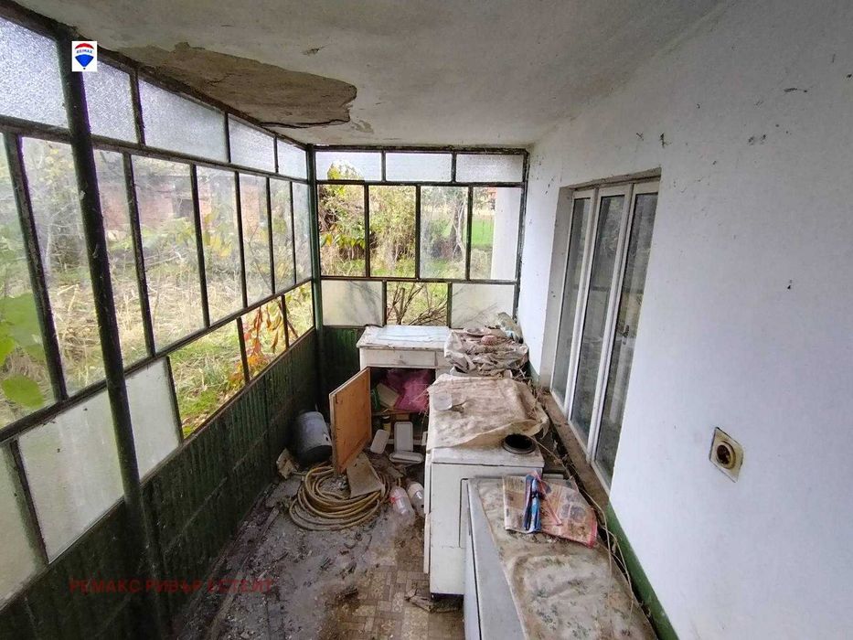 Селска къща за продажба в с. Горно Абланово