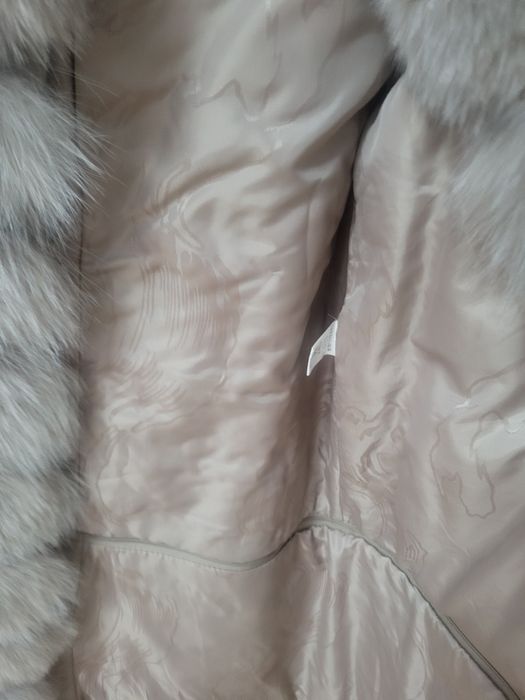 Blana naturala dama,S-M,bej,noua, maneci si partea de jos detasabile
