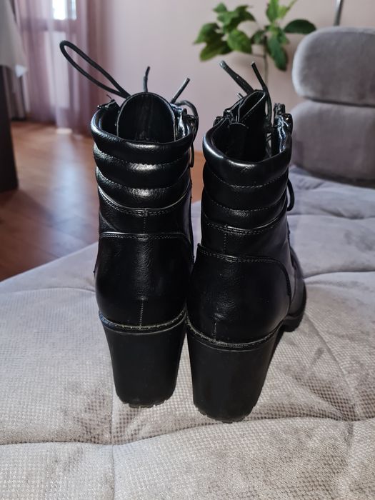 Дамски боти Тенденц