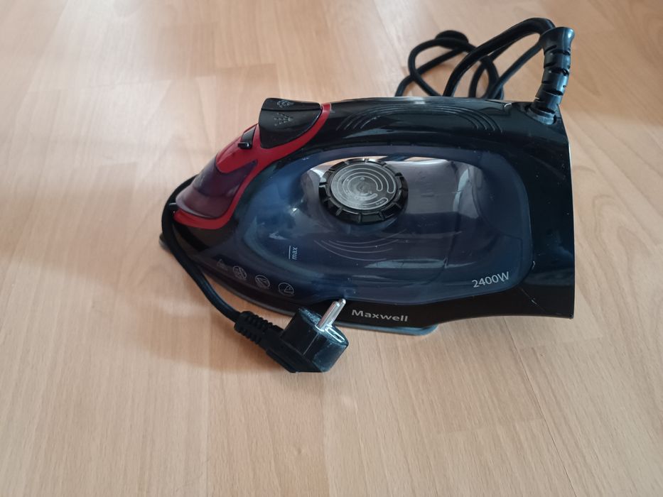 Утюг в рабочем состоянии