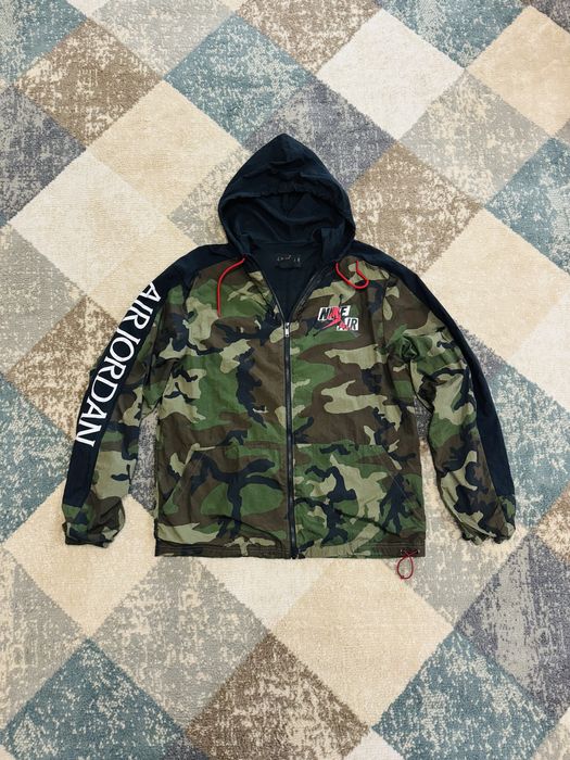 Мъжка ветровка Nike Air Jordan