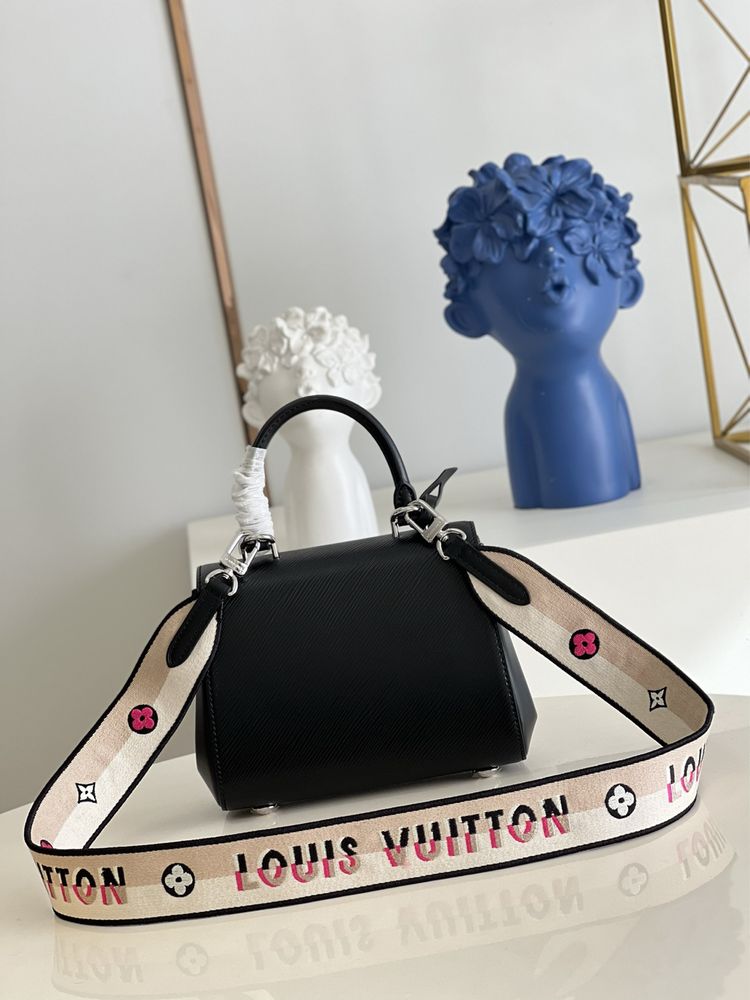 Geanta Louis Vuitton Cluny