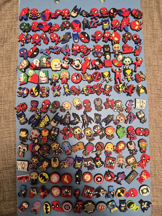 Accesorii crocs cu super eroi 10 buc la alegere