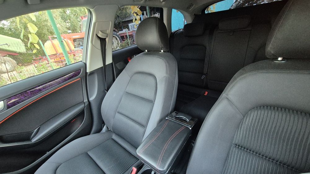 Vând Audi A4 B8 2008