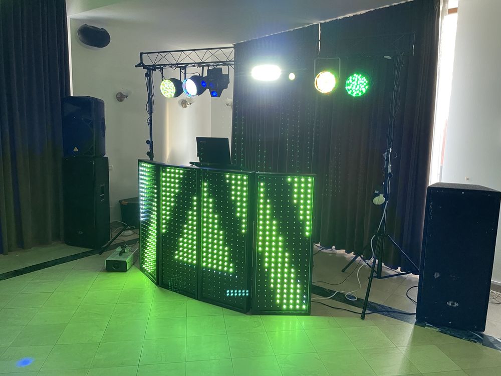 DJ/ MC, prezentator eveniment, nunta, botez, cununie, fum greu, lumini