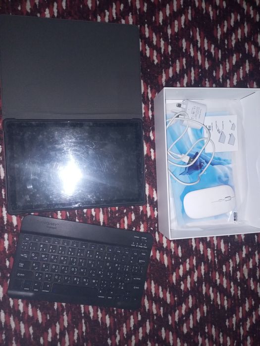 Planshet booknomi yangi