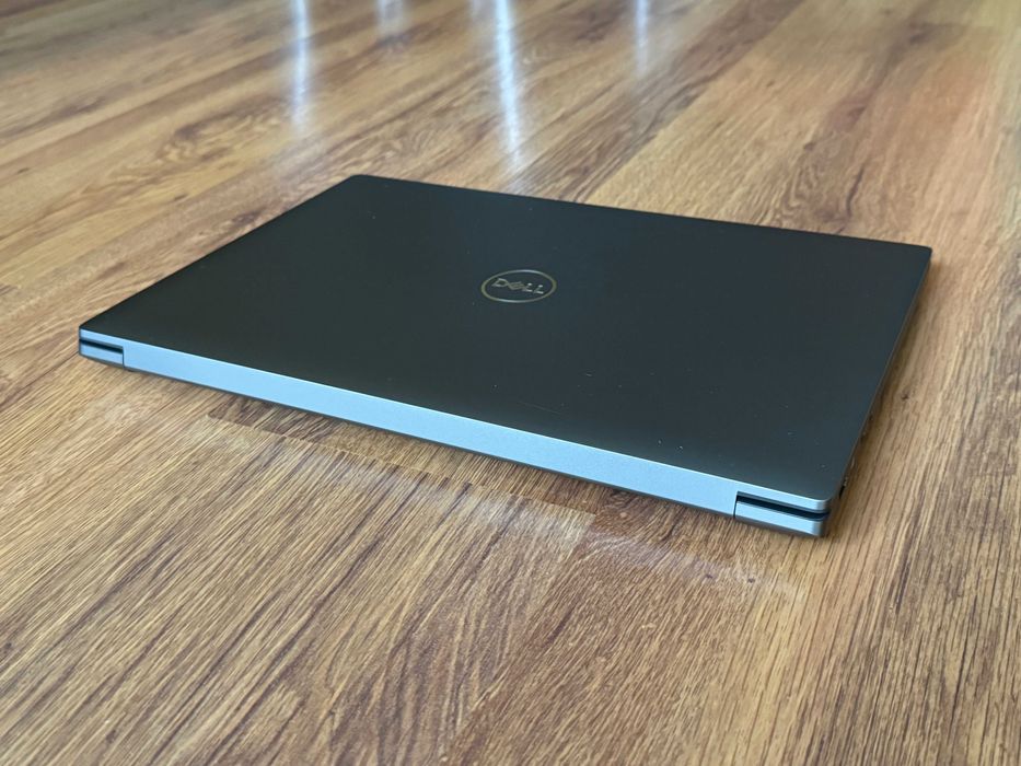 16' Ultra 7 165H DELL Precision 5690 64GB LPDDR5x/512GB/RTX 1000 Ada