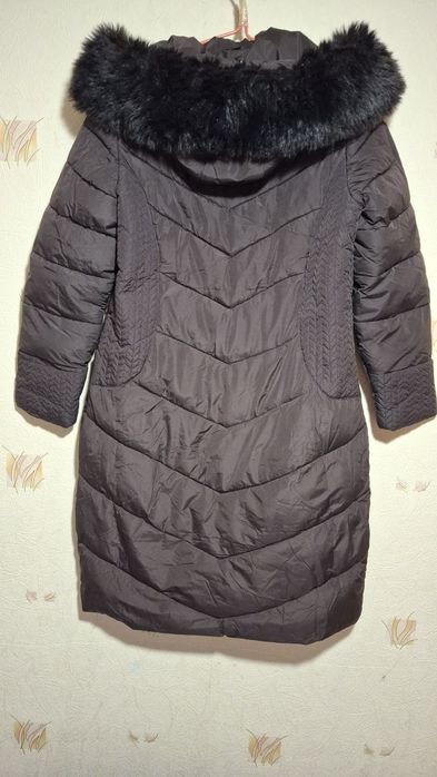 Ayollar va qizlar uchun qalin qish mavsumi uchun kurtka