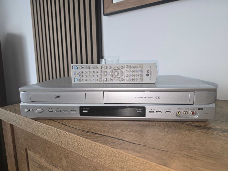 Vand DVD/VHS Player/Recorder LG