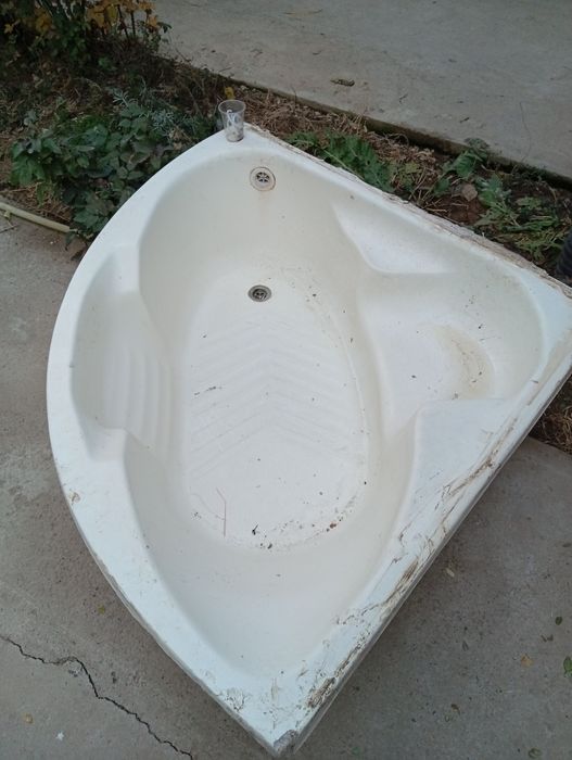 Ванна в хорошем состоянии