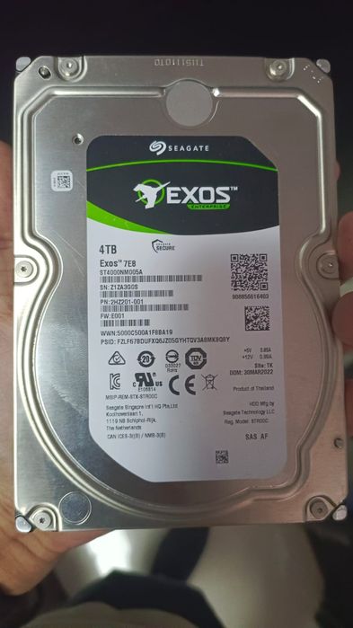 Продам жесткий диск 4тб