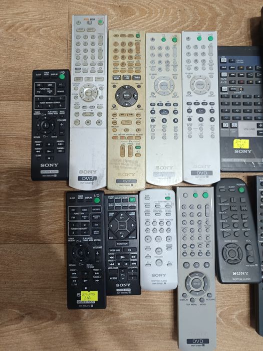 Telecomenzi sony video audio tv originale