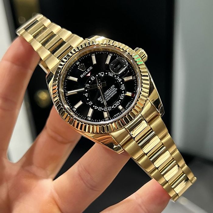 ceas rolex sky-dweller black dial