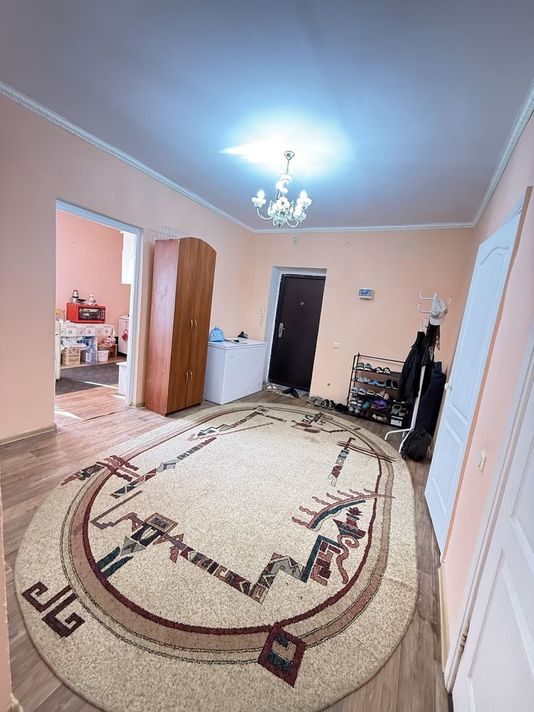 3комн, Кирова 55а, 1этаж