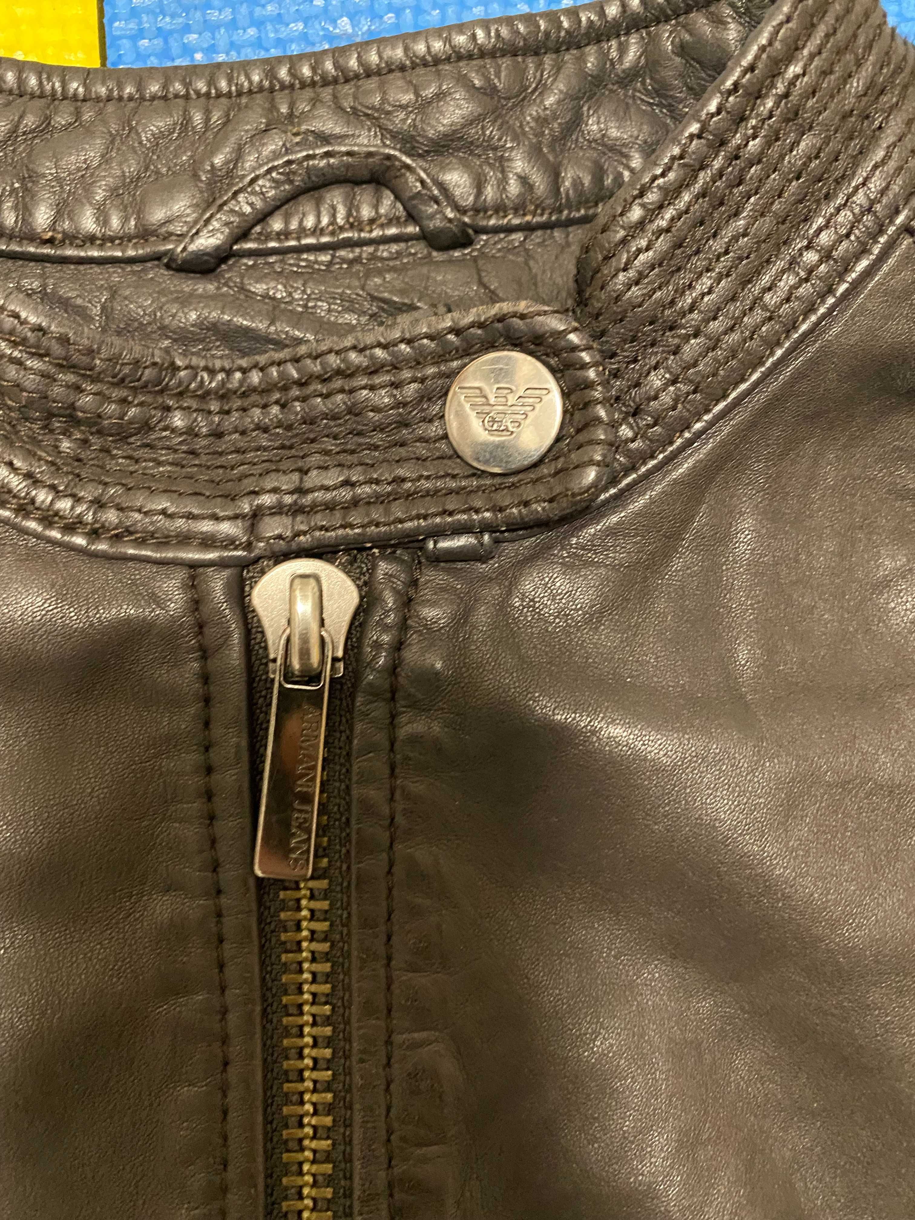 ''Armani Jeans''оригинално дамско кожено яке S размер