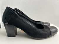 Черни обувки с ток 37 номер