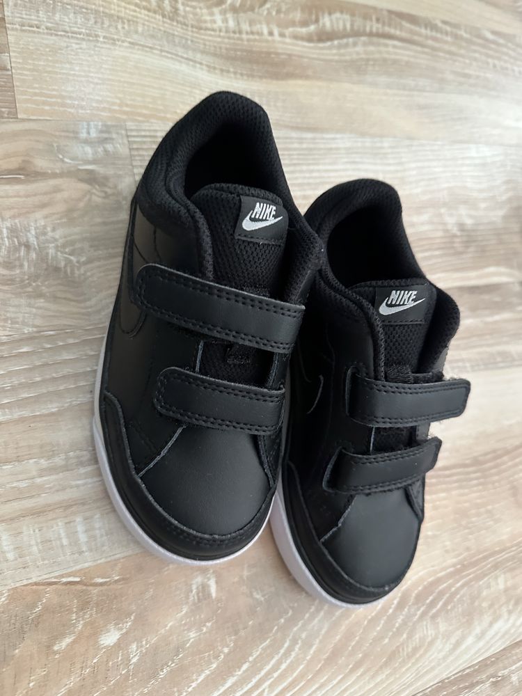 Adidasi Nike copii 15 cm