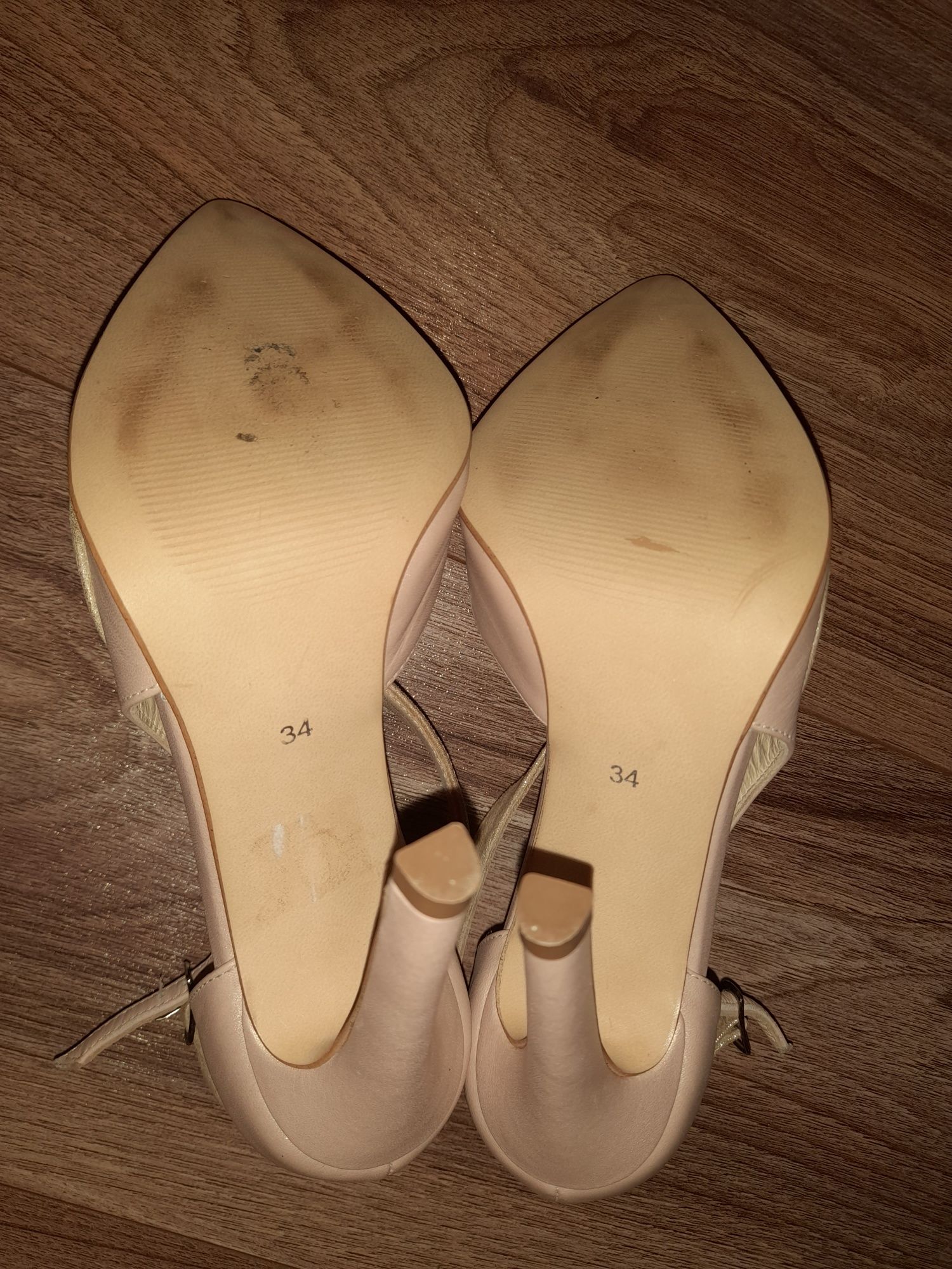 Pantofi/sandale din piele nr 34