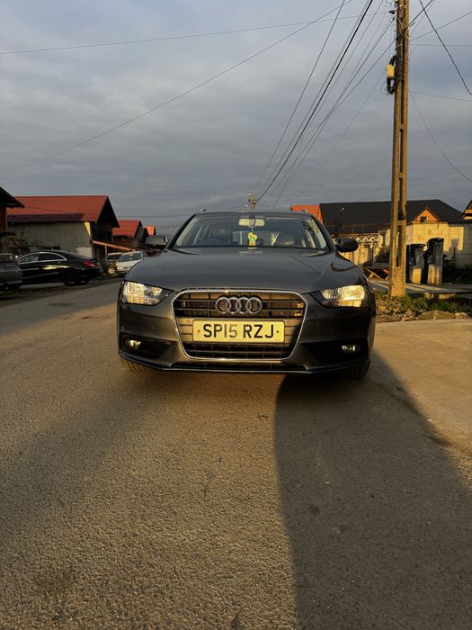 Vand audi a4 2015 adus din Anglia