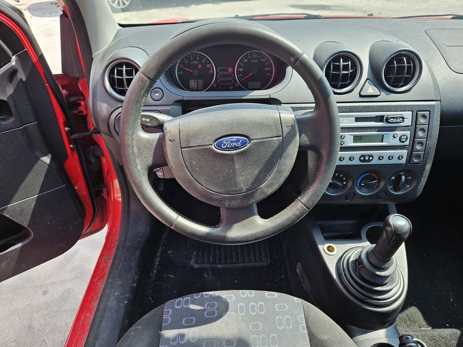 Форд Фиеста 1.3 бензин НА ЧАСТИ