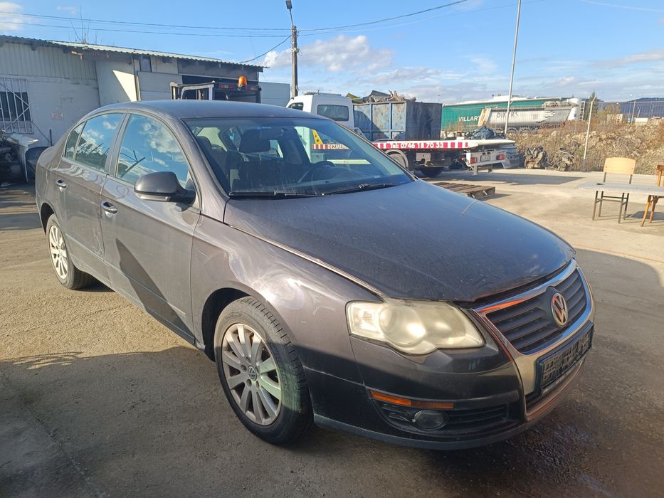 Dezmembram Volkswagen passat b6, motor 2.0 tdi, tip bkp