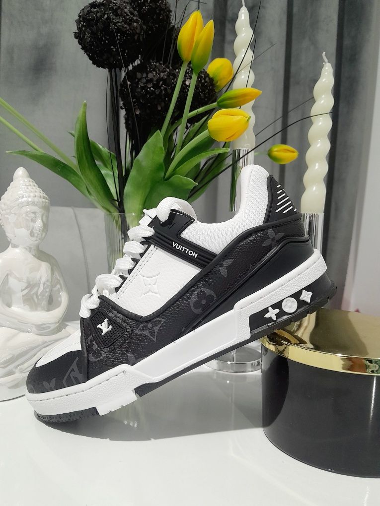 Luis vuitton trainers!calitate premium