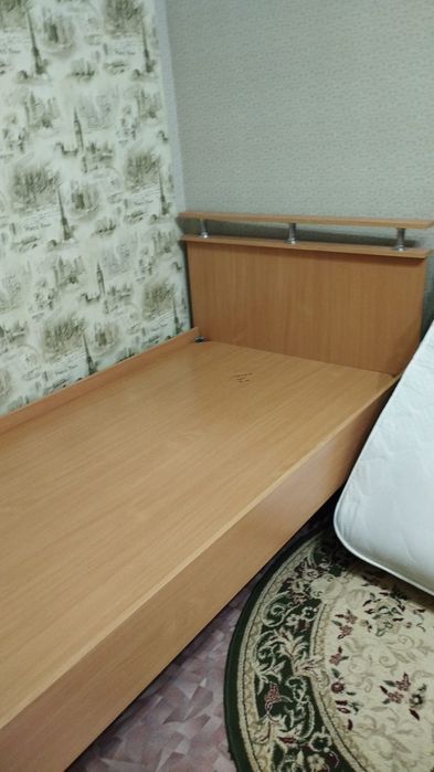 продам односпальную кровать