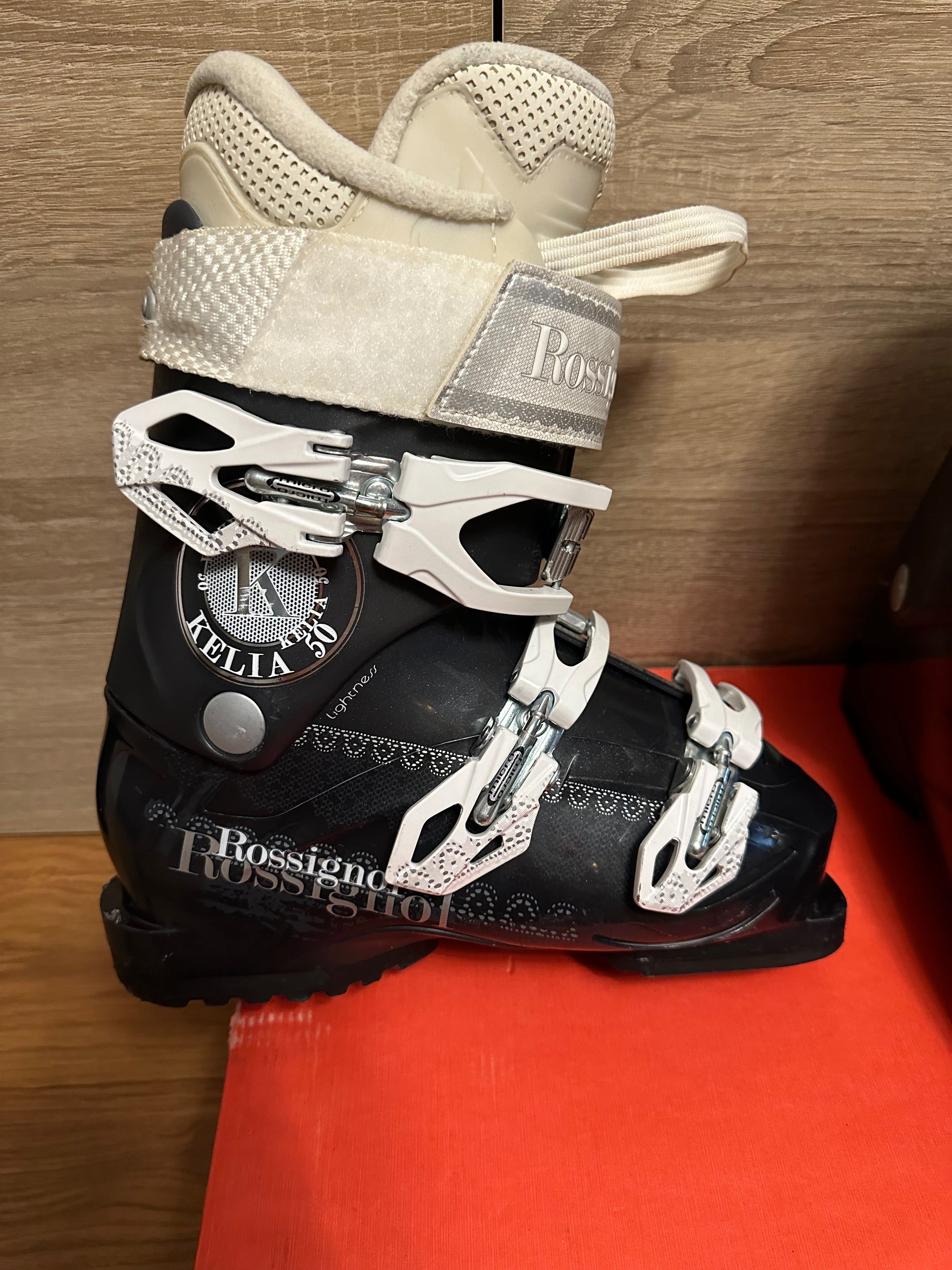 Ски обувки Rossignol