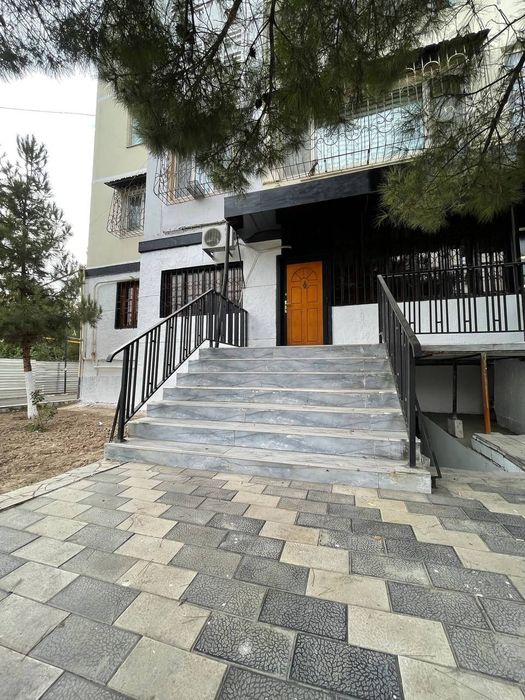 Аренда не желой помещения улица Мукимий 130кв.м