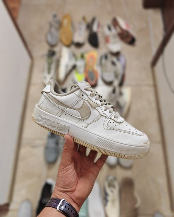 Маратонки и бутонки nike,adidas boost, Yeezy,puma