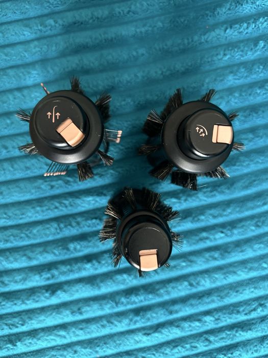 Фен-щетка Rowenta