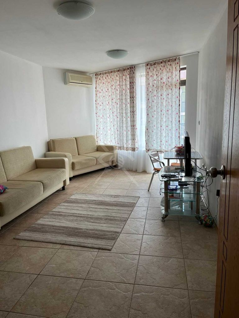Продава се Двустаен апартамент в к.к. Слънчев бряг - 70 кв.м за 886 €/кв.м - Снимка #1