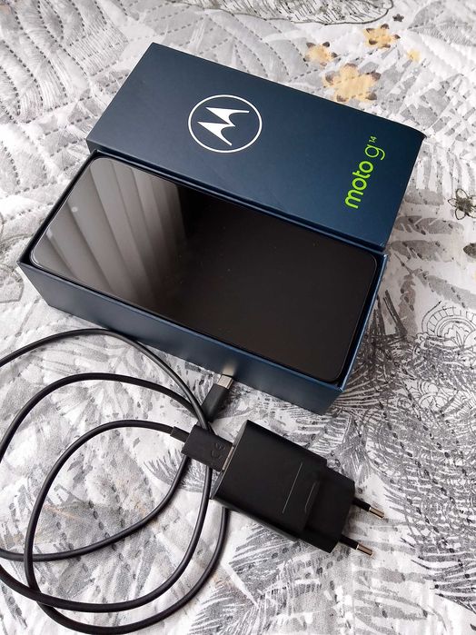 Продавам Motorola g14