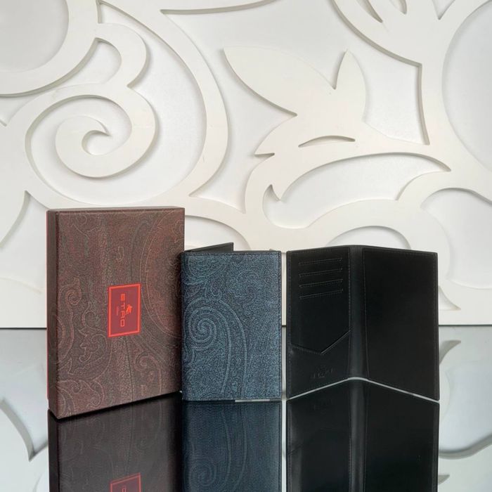 Portofel ETRO- poze reale 100% -calitate superioara