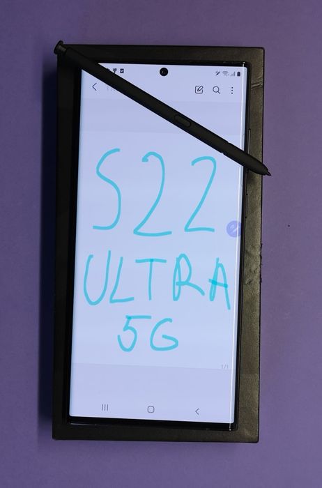 Samsung S22 Ultra 512 GB 12 GB RAM full box