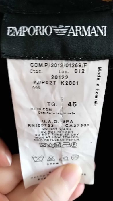 Pantaloni EmporioArmani, catifea din matase, negri cu ape, L/44