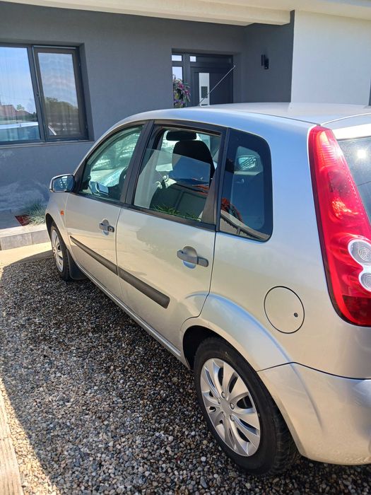 Ford Fiesta 1.4 benzina