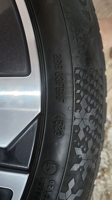 Roti iarna Bmw 17 inch , cauciucuri continental winter contact 225 55
