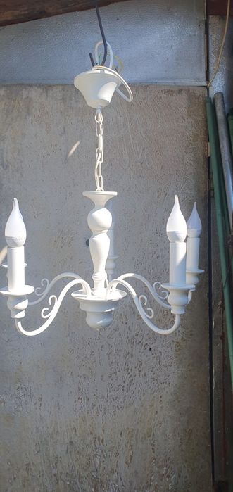 Lustră de cameră