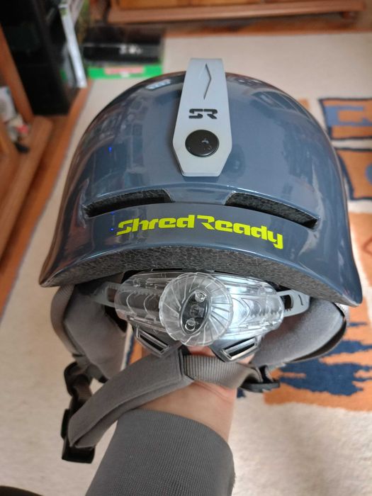 Нова каска Shred XL