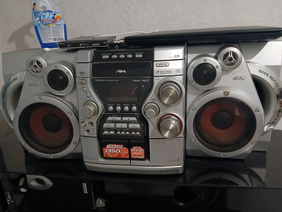 Музыкальный центр