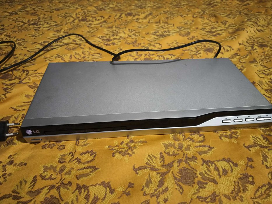 Dvd- player marca LG