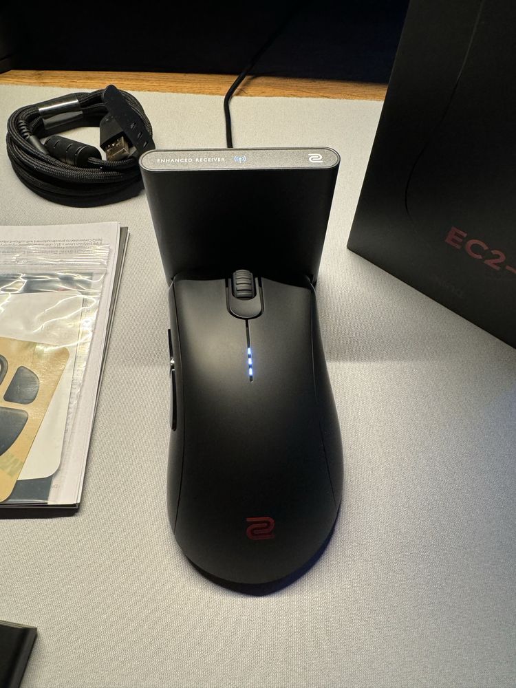 Продам почти новый Zowie ec2-cw