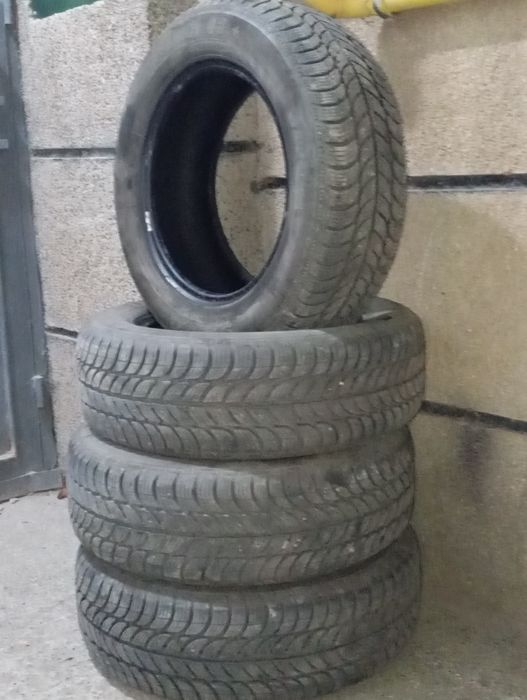 4 бр.зимни гуми 15 САВА