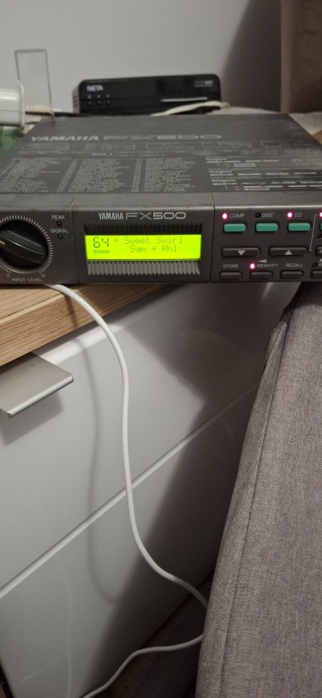 Процесор Yamaha fx500