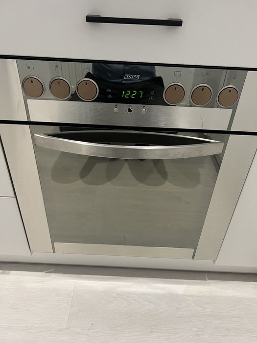 Plita electrica cu cuptor